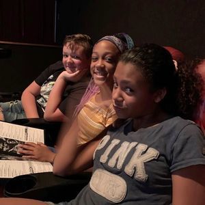 Meet your Posher, Vance